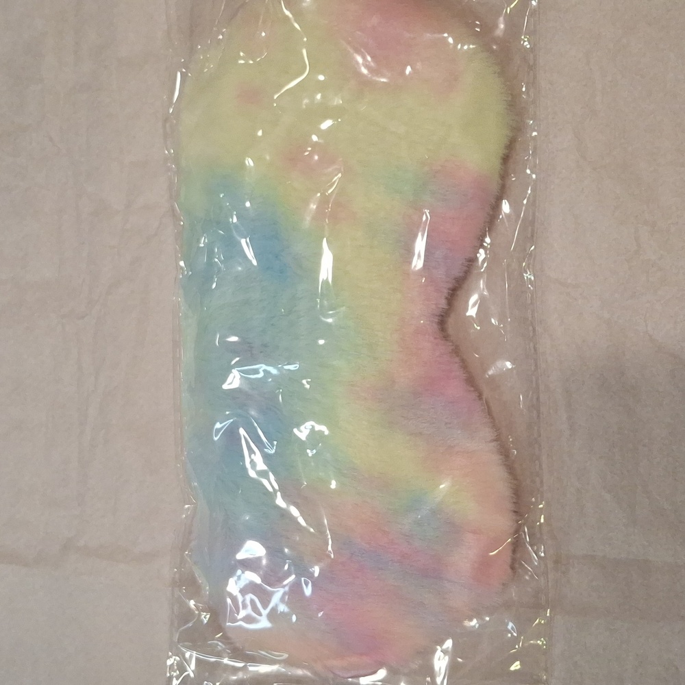 Colorful Makeup Accessory Set - Picture 4 of 6